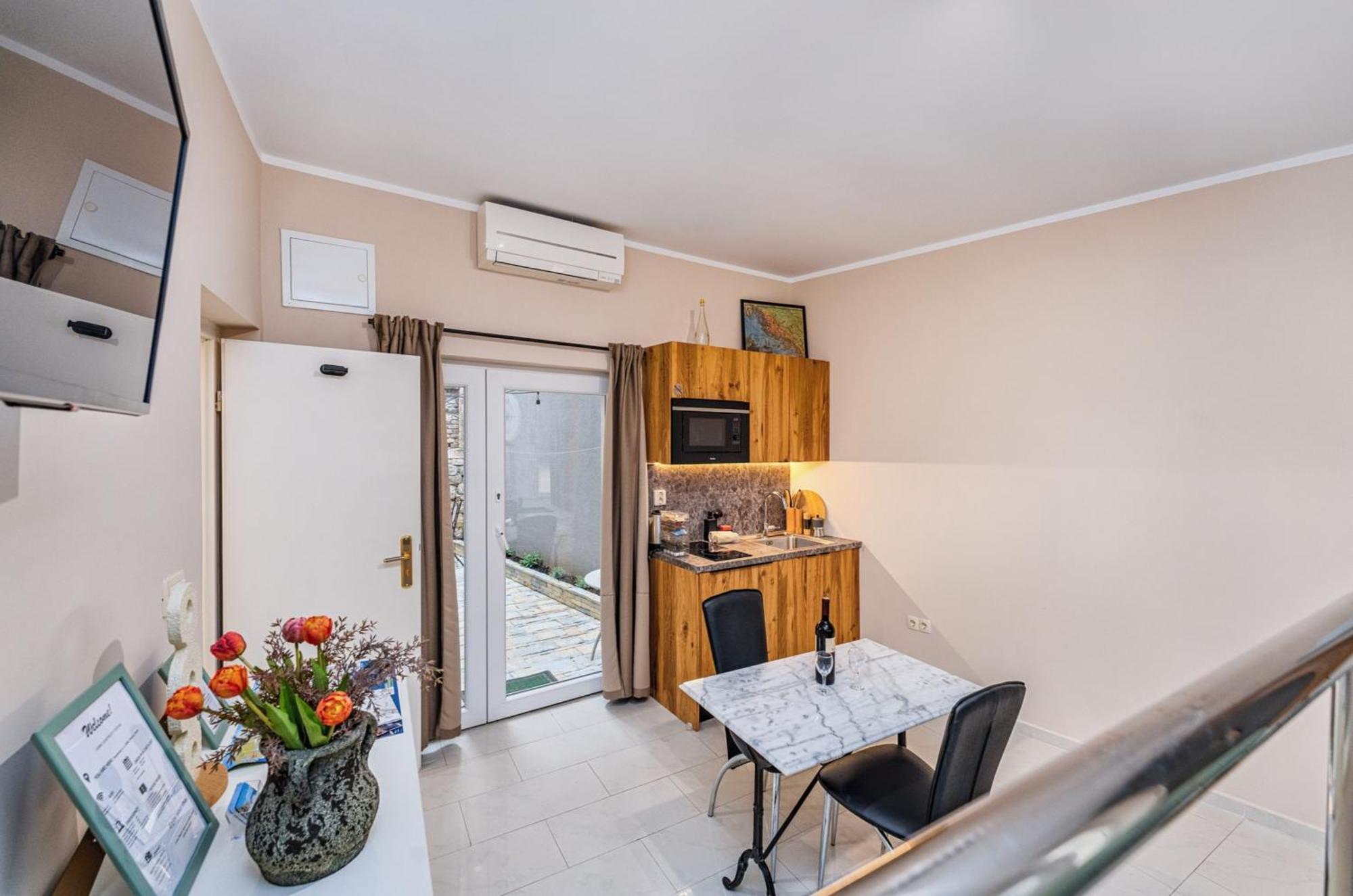 Samm Apartments شيبينيك المظهر الخارجي الصورة
